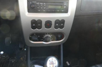 Serrure avant droit DACIA SANDERO 1