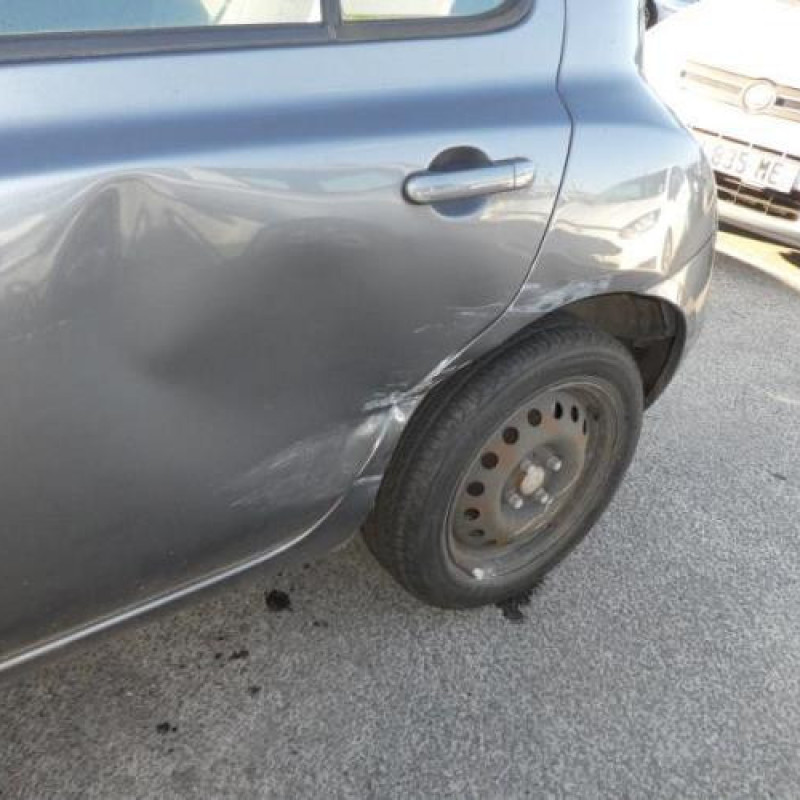 Compresseur clim NISSAN MICRA 3 Photo n°8