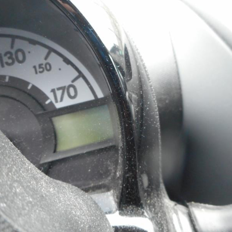 Compresseur clim CITROEN C1 1 Photo n°13