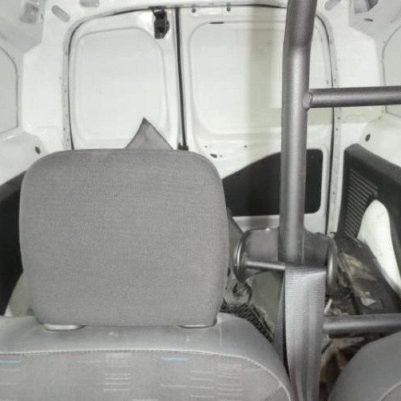 Serrure avant droit CITROEN BERLINGO 2 Photo n°13