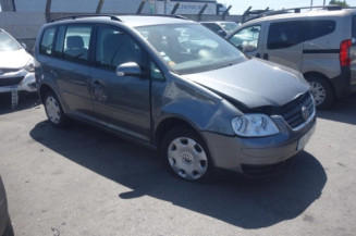 Pretensionneur de ceinture avant gauche VOLKSWAGEN TOURAN 1