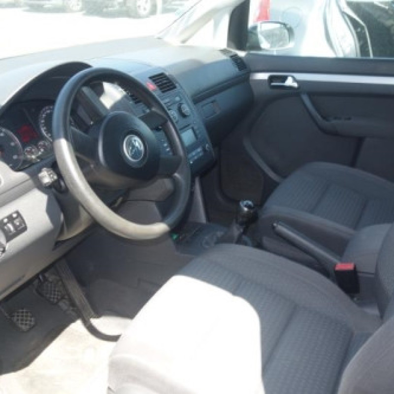 Pretensionneur de ceinture avant gauche VOLKSWAGEN TOURAN 1 Photo n°8