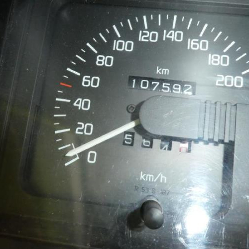 Boite de vitesses RENAULT CLIO 1 Photo n°10