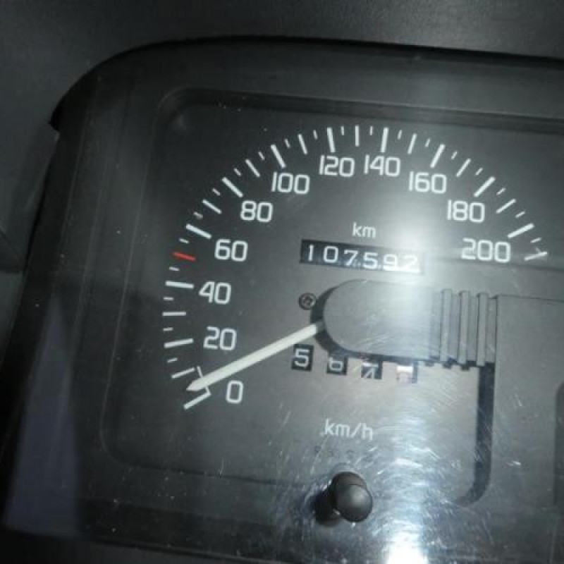 Boite de vitesses RENAULT CLIO 1 Photo n°20