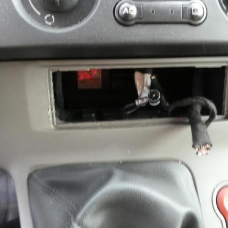 Air bag conducteur RENAULT KANGOO 2 Photo n°6