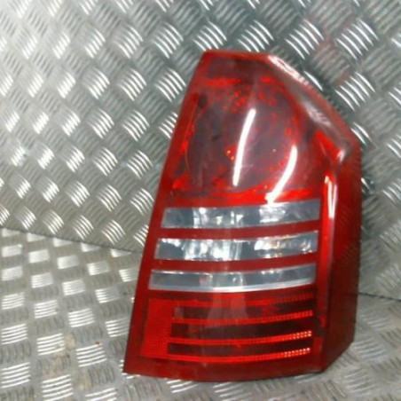 Feu arriere principal droit (feux) CHRYSLER 300C Photo n°1