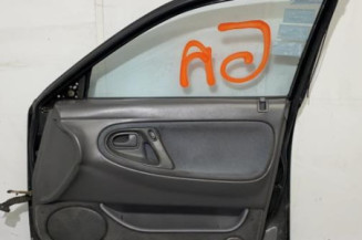 Porte avant droit MAZDA 626 3