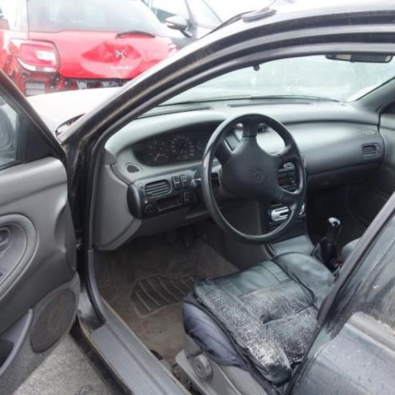 Porte avant droit MAZDA 626 3 Photo n°9