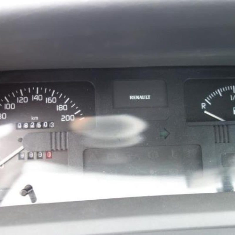Bras essuie glace avant gauche RENAULT CLIO 1 Photo n°10