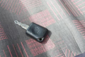 Bras essuie glace avant gauche RENAULT CLIO 1