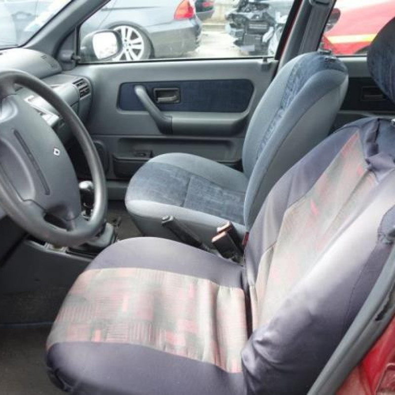 Compteur RENAULT CLIO 1 Photo n°9