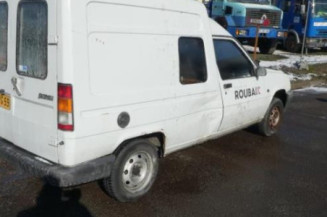 Serrure avant droit RENAULT EXPRESS