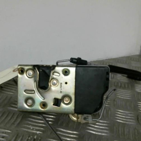 Serrure avant droit PEUGEOT 307