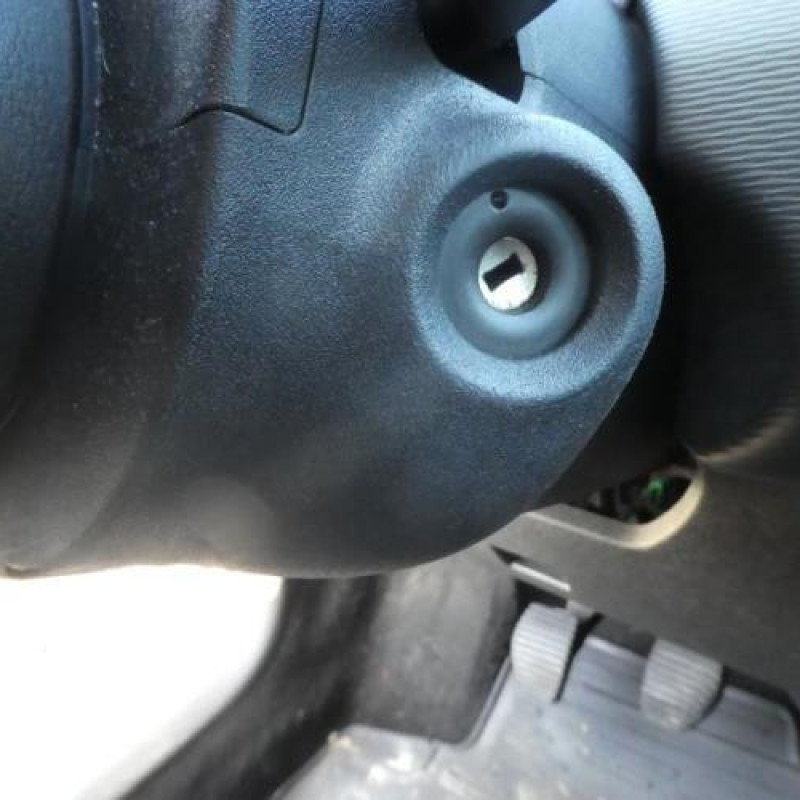 Air bag conducteur CITROEN C4 1 Photo n°9
