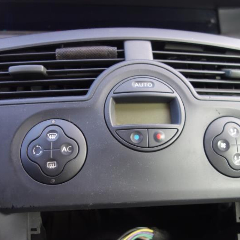 Air bag conducteur RENAULT SCENIC 2 Photo n°7
