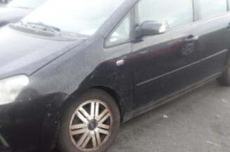Feu arriere principal droit (feux) FORD C-MAX Photo n°1