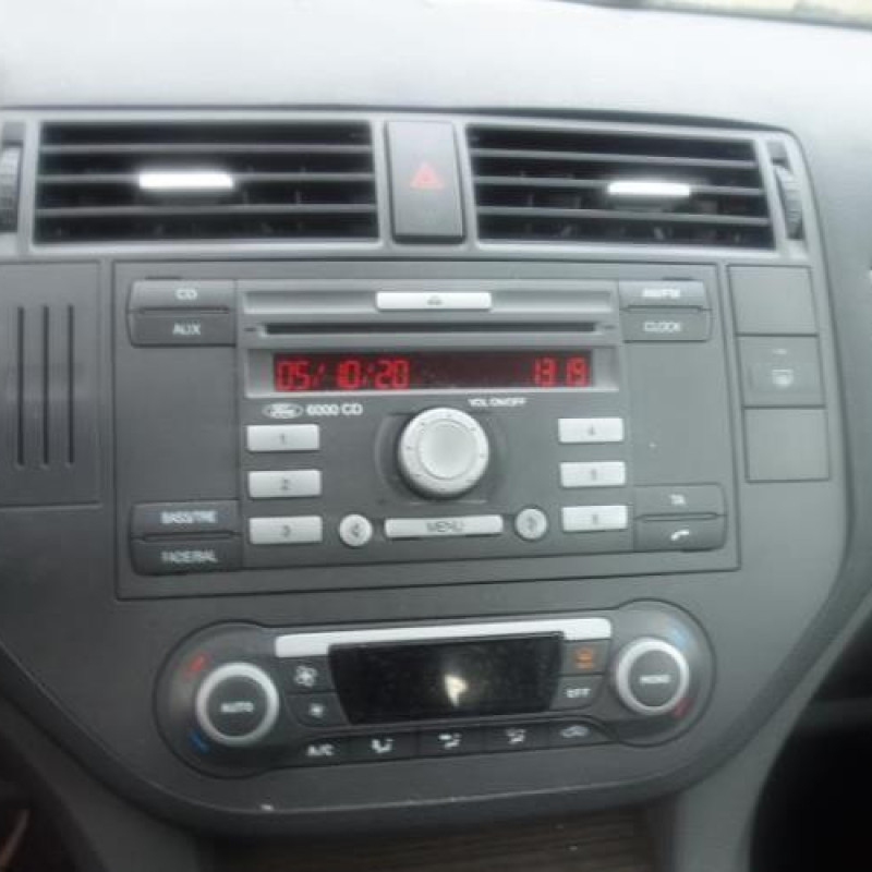 Feu arriere principal droit (feux) FORD C-MAX Photo n°9