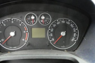 Pommeau de vitesses FORD FIESTA 5