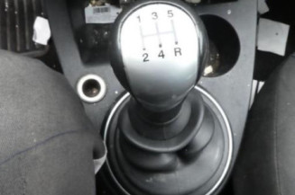 Pommeau de vitesses FORD FIESTA 5