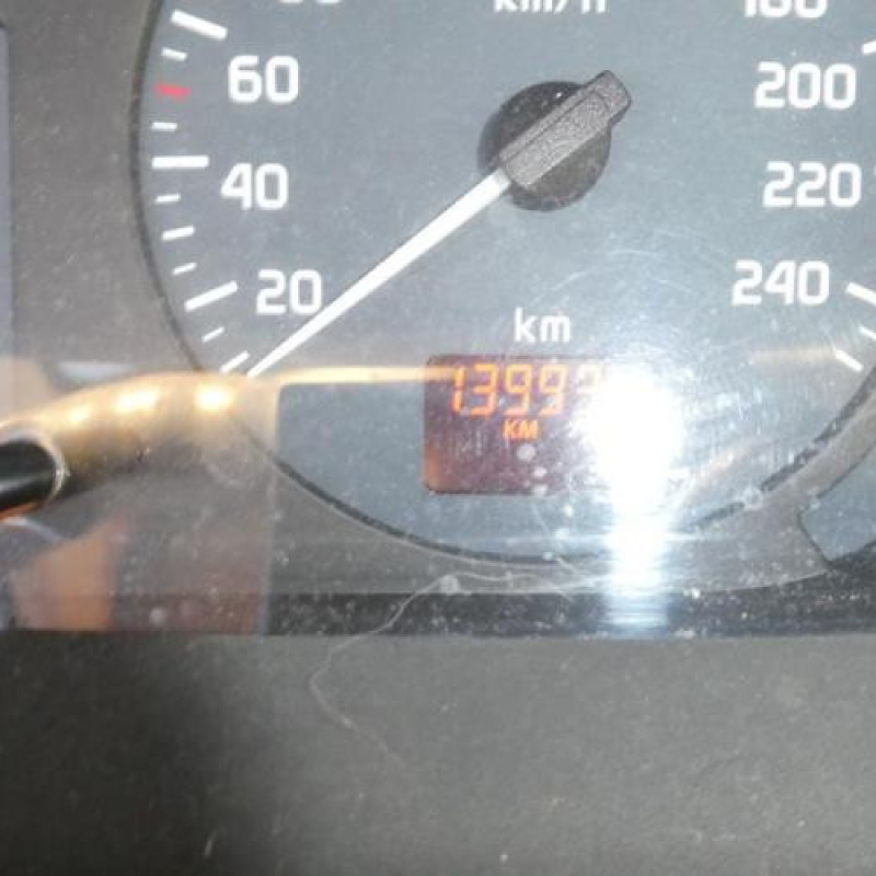 Air bag conducteur RENAULT SCENIC 1 Photo n°8