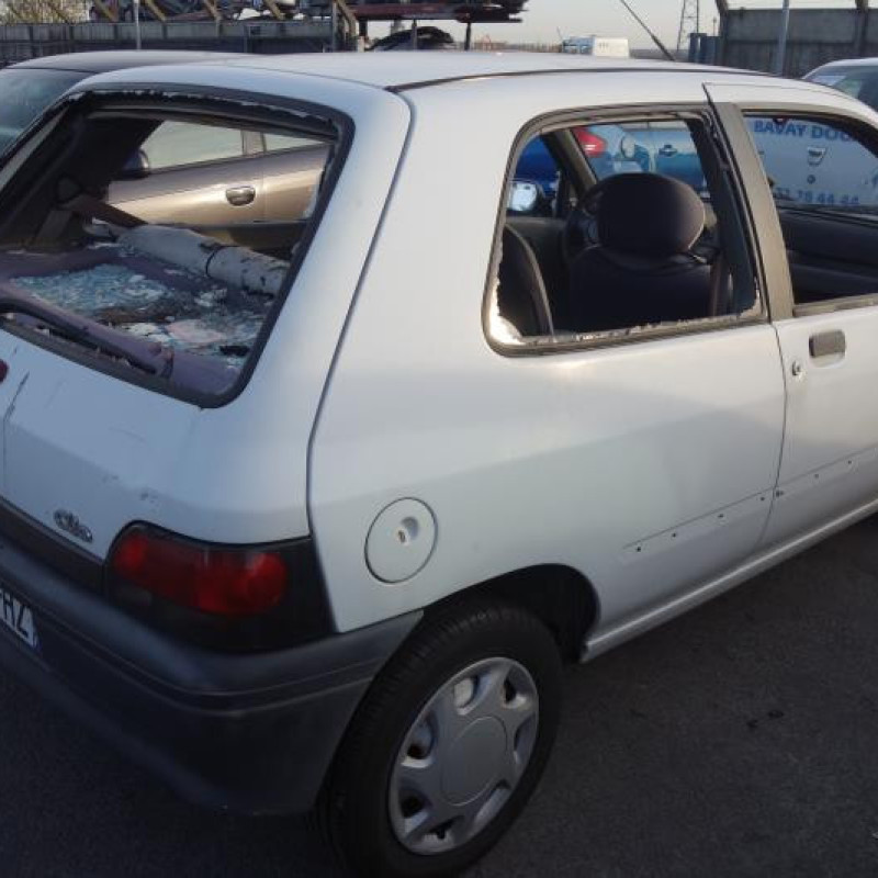 Bras essuie glace avant gauche RENAULT CLIO 1 Photo n°6