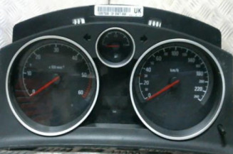 Compteur OPEL ZAFIRA B Photo n°1