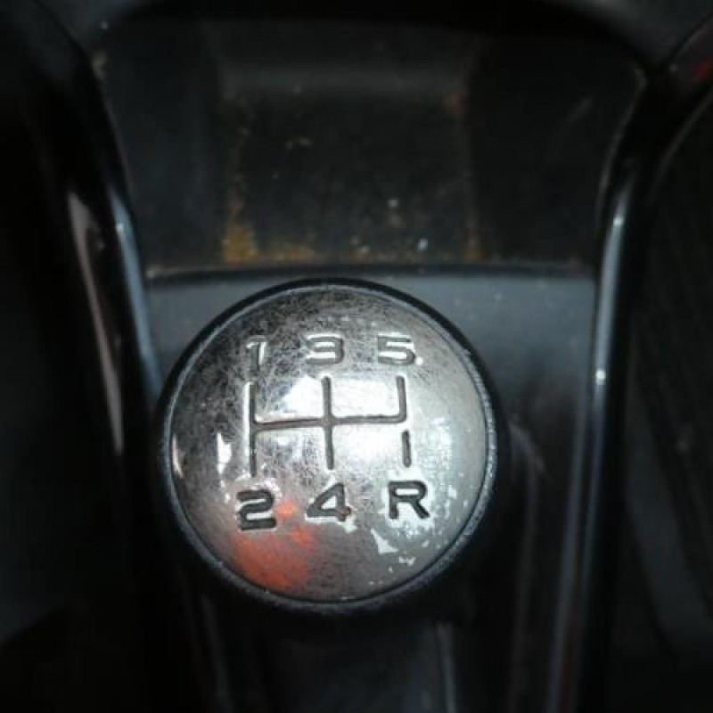 Serrure avant droit CITROEN C3 2 Photo n°8