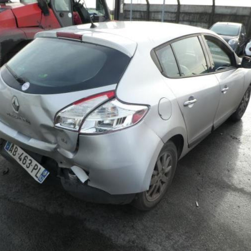 Air bag conducteur RENAULT MEGANE 3 Photo n°3
