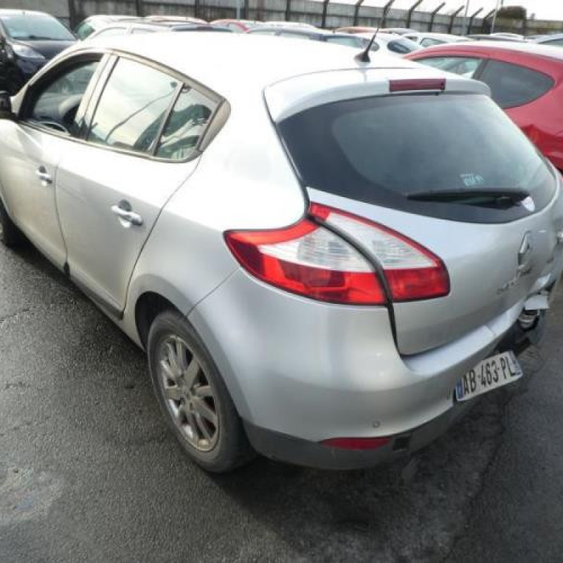 Air bag conducteur RENAULT MEGANE 3 Photo n°4