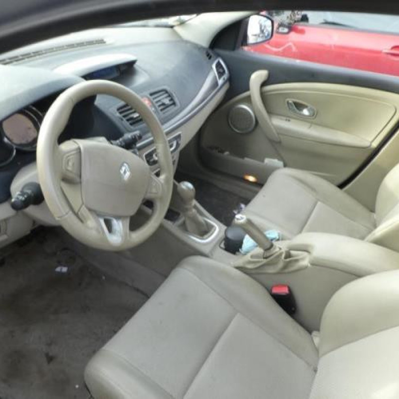 Air bag conducteur RENAULT MEGANE 3 Photo n°5