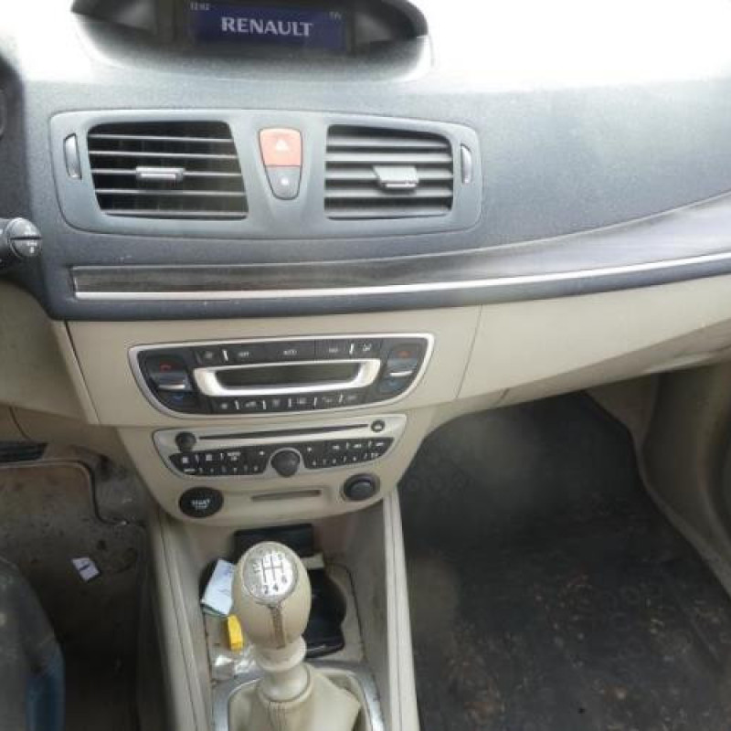 Air bag conducteur RENAULT MEGANE 3 Photo n°6
