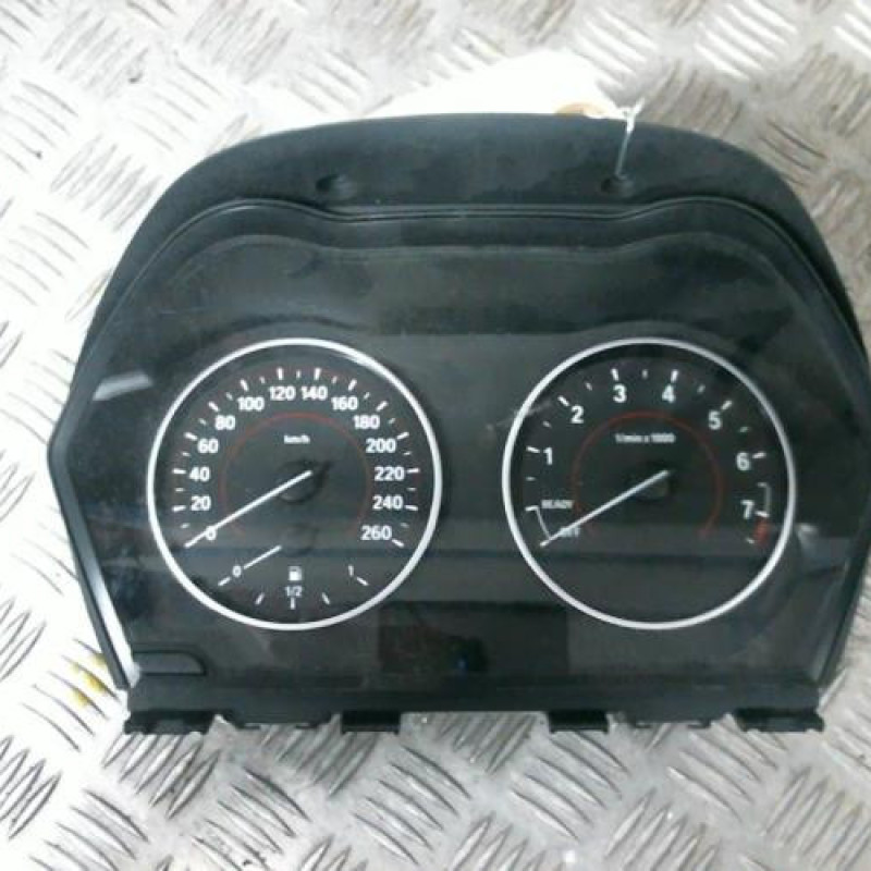 Compteur BMW SERIE 1 F21 Photo n°1
