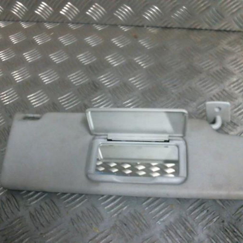 Pare soleil droit VOLKSWAGEN GOLF 3 Photo n°2