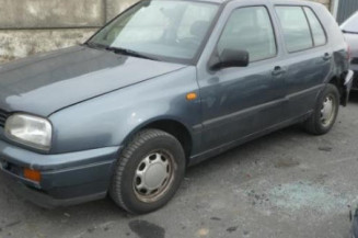 Serrure arriere droit VOLKSWAGEN GOLF 3