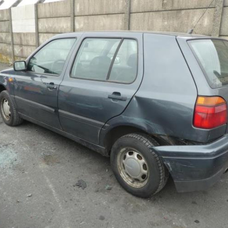 Serrure arriere droit VOLKSWAGEN GOLF 3 Photo n°6