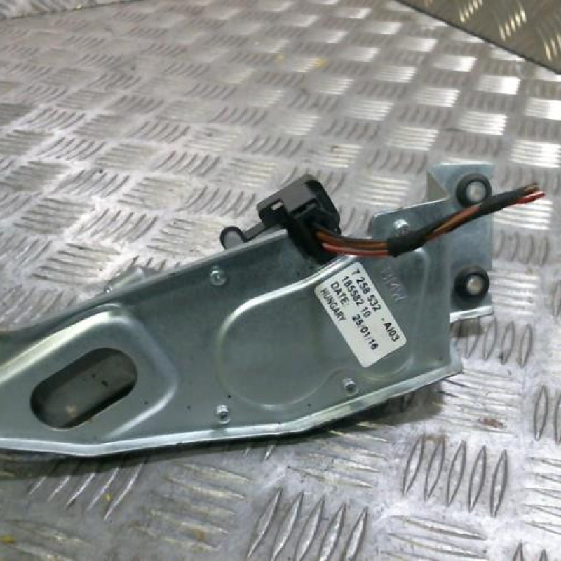 Moteur essuie glace arriere BMW SERIE 1 F20 Photo n°2