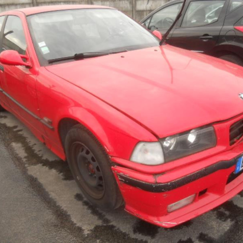 Malle/Hayon arriere BMW SERIE 3 E36 Photo n°5