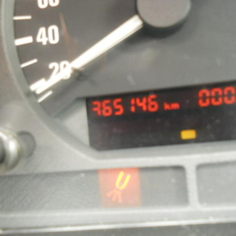 Malle/Hayon arriere BMW SERIE 3 E36 Photo n°11