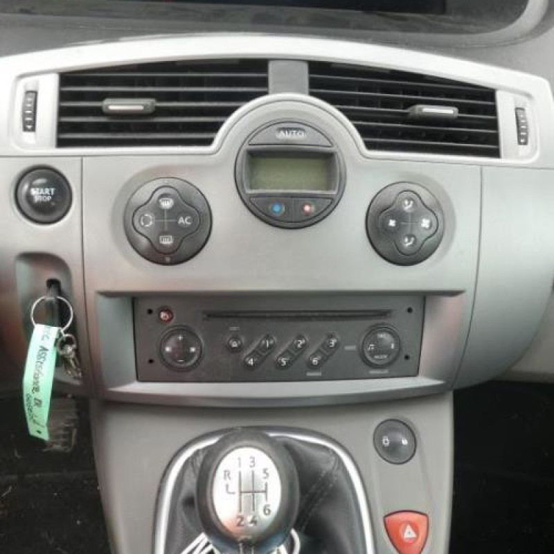 Air bag conducteur RENAULT SCENIC 2 Photo n°8