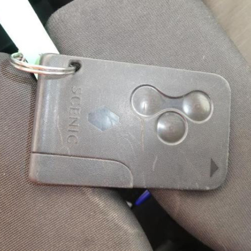 Air bag conducteur RENAULT SCENIC 2 Photo n°10