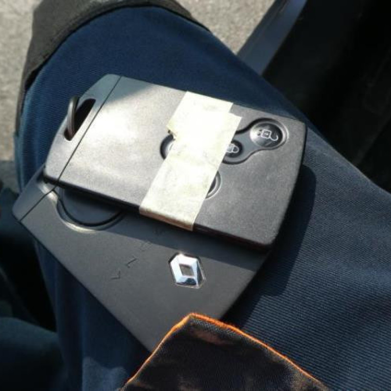 Air bag conducteur RENAULT LAGUNA 3 Photo n°12