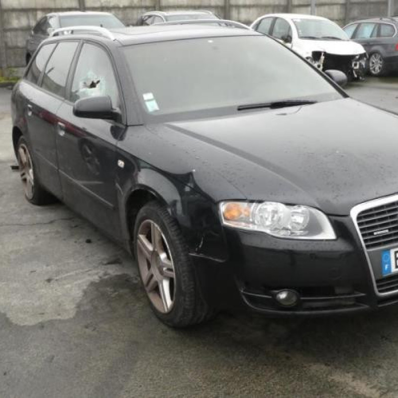 Serrure arriere droit AUDI A4 2 Photo n°4