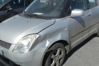 Porte avant gauche SUZUKI SWIFT 3