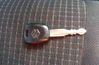 Porte avant gauche SUZUKI SWIFT 3