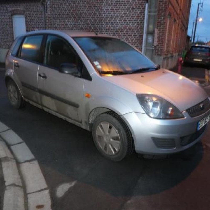 Boite de vitesses FORD FIESTA 5 Photo n°2