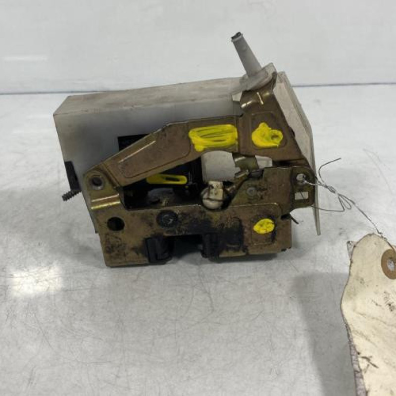 Serrure arriere droit RENAULT MEGANE 1 Photo n°3