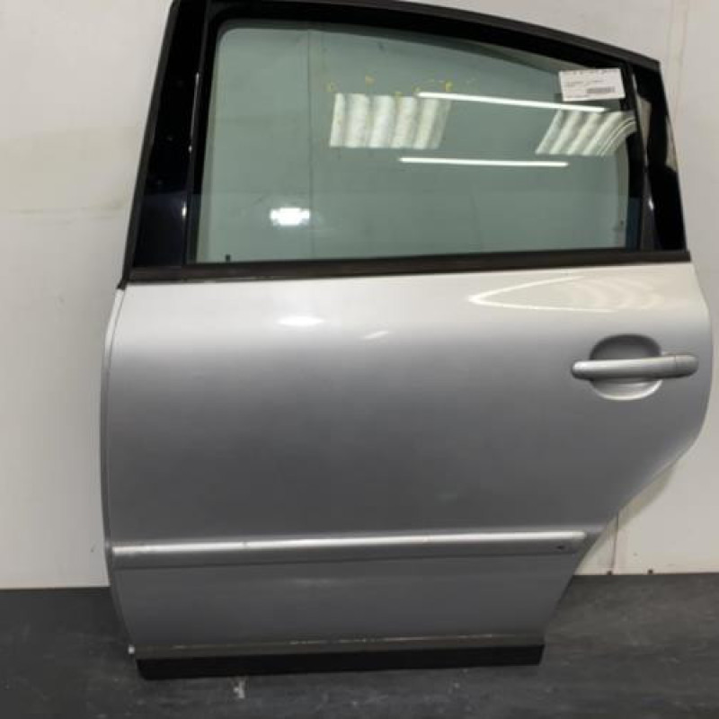 Porte arriere gauche VOLKSWAGEN PASSAT 4 Photo n°1