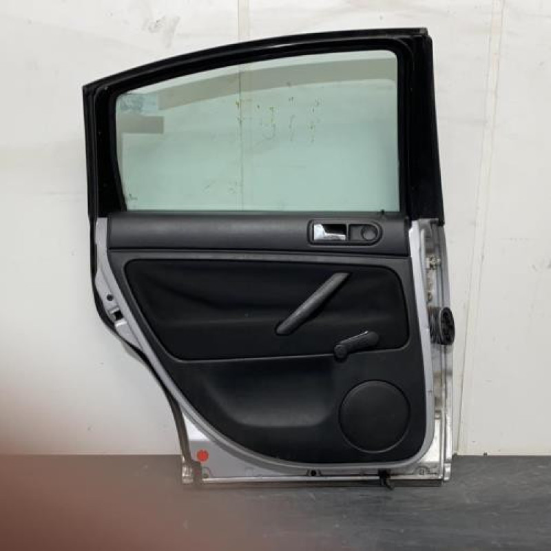 Porte arriere gauche VOLKSWAGEN PASSAT 4 Photo n°2