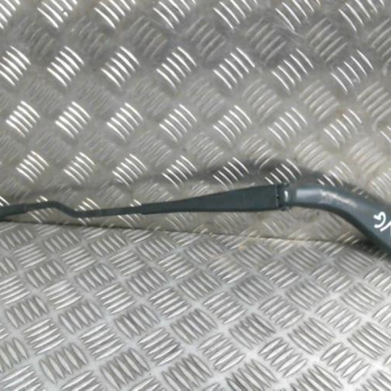 Bras essuie glace avant gauche BMW SERIE 1 F21 Photo n°1