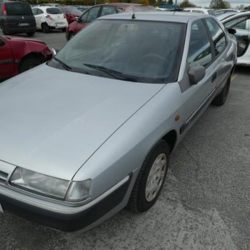 Feu arriere principal droit (feux) CITROEN XANTIA Photo n°3